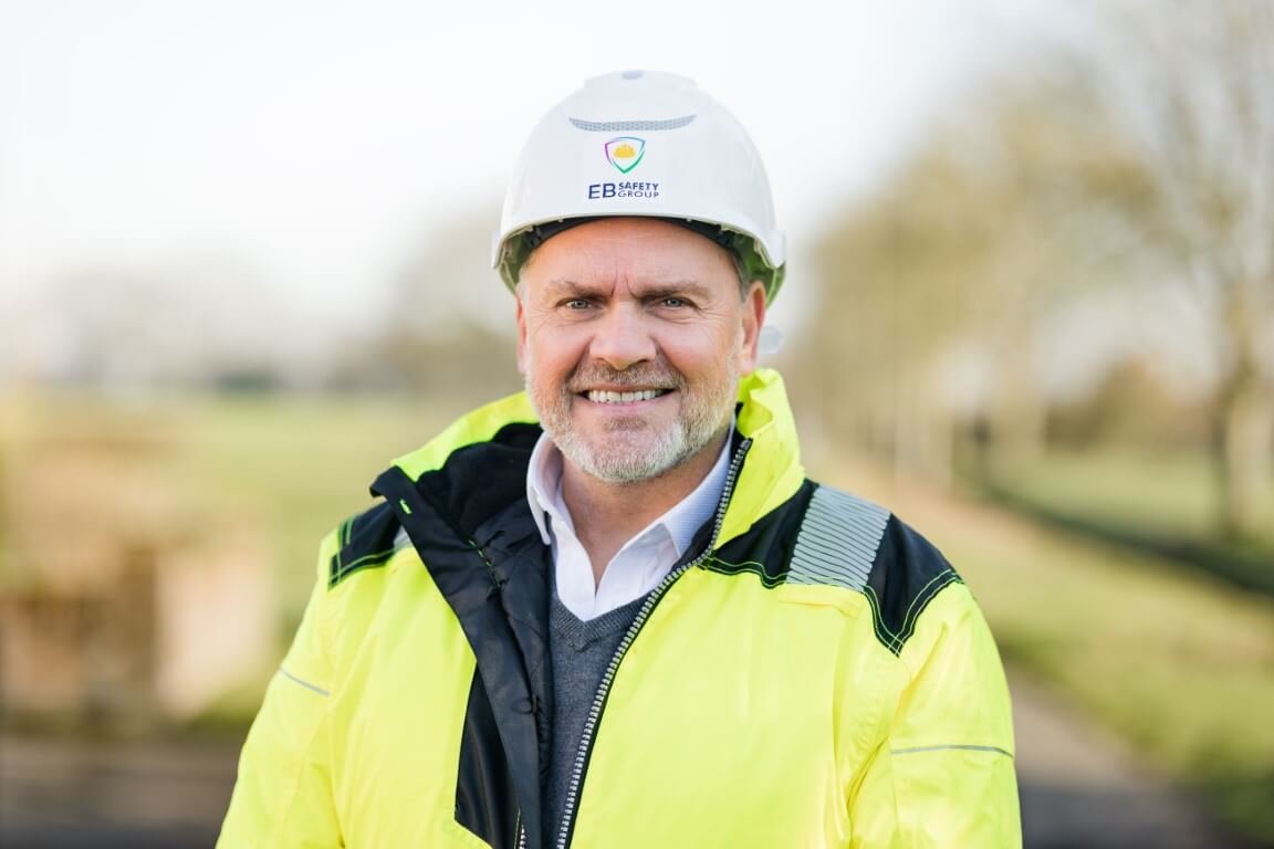 Streamline Chemical Exposure Monitoring Using Healthcare EHS Compliance Tools and Expert Support